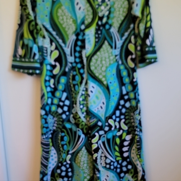 Vintage Blue and Green Sheath Dress with Crew Neck and Cuffed Sleeves - Picture 5 of 6